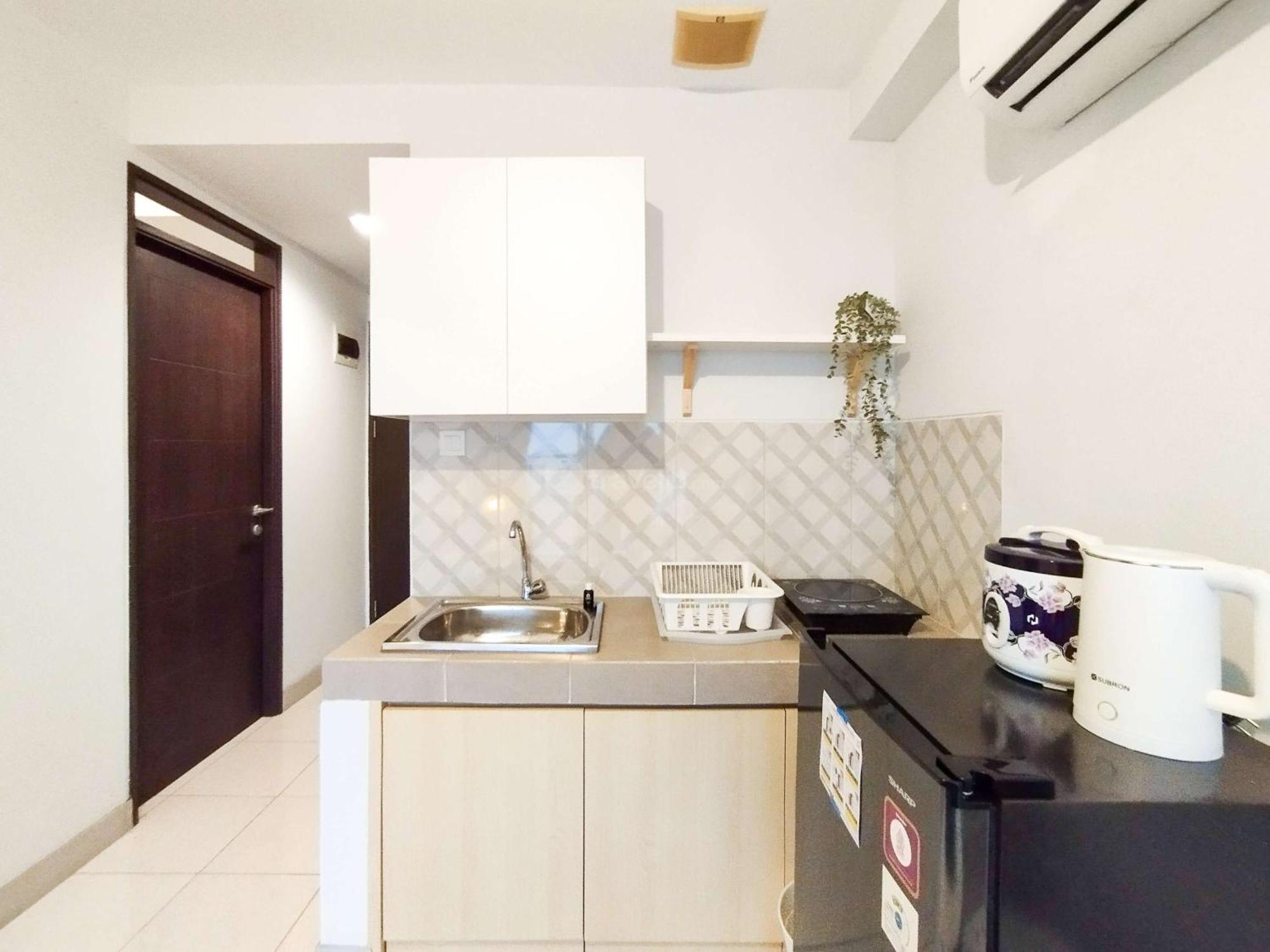 Modern 2br At Mekarwangi Square Cibaduyut By Travelio Apartemen *