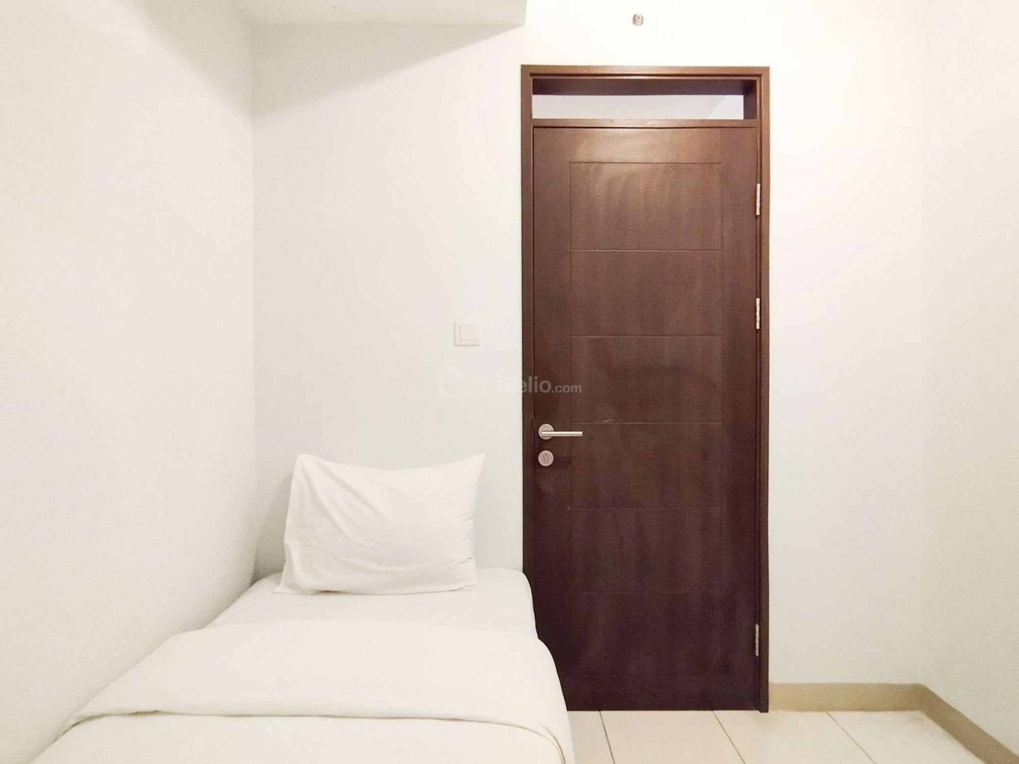Modern 2br At Mekarwangi Square Cibaduyut By Travelio Apartemen Bandung